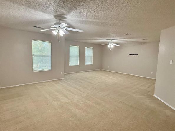 930  Dunkirk Lane , Arlington Texas 76017