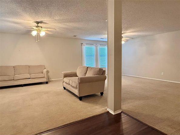 930  Dunkirk Lane , Arlington Texas 76017