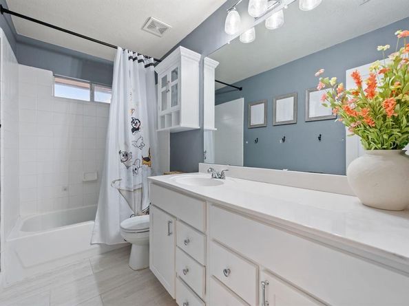 5713  Wilmington Drive , Frisco Texas 75035