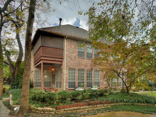 1113  Creekwood Drive , Garland Texas 75044