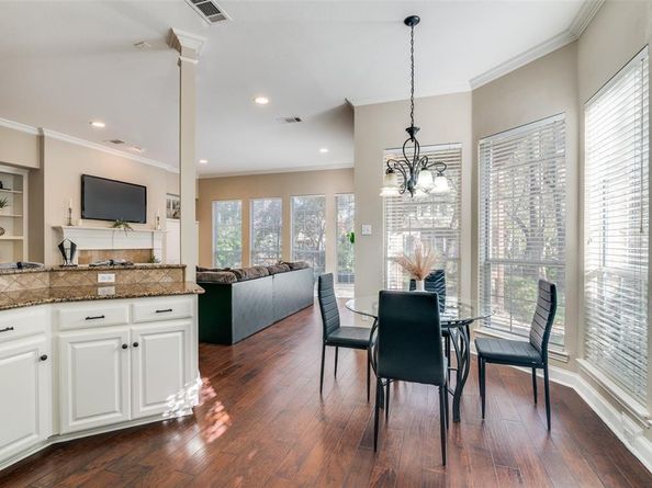 1113  Creekwood Drive , Garland Texas 75044