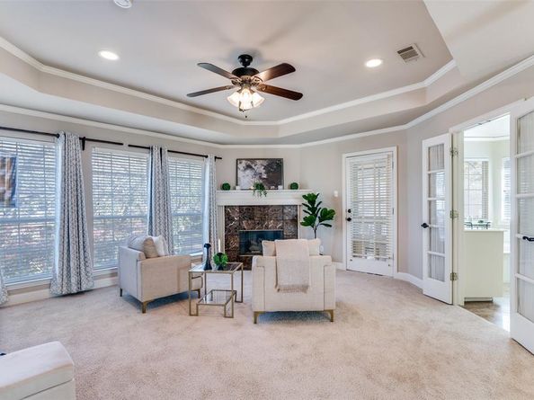 1113  Creekwood Drive , Garland Texas 75044