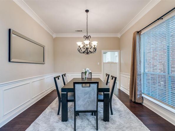 1113  Creekwood Drive , Garland Texas 75044