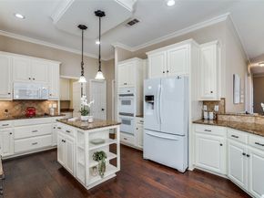 1113  Creekwood Drive , Garland Texas 75044