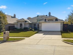 3200  Peakview Drive , Corinth Texas 76210