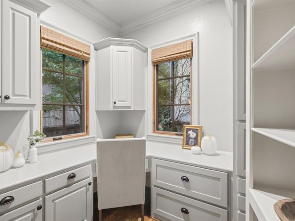 8129  San Fernando Way , Dallas Texas 75218