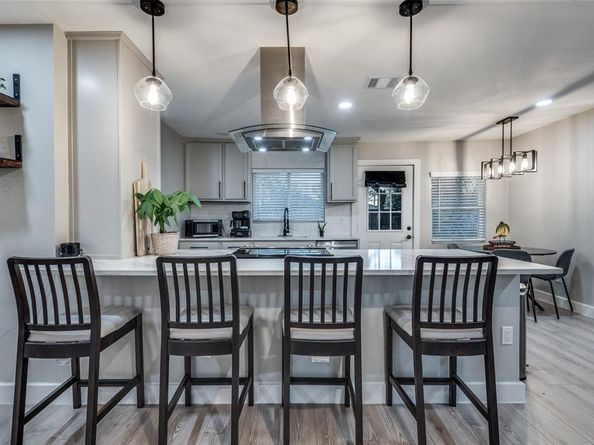 410  Highfall Drive , Dallas Texas 75232