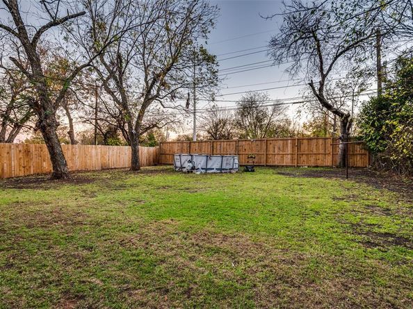 410  Highfall Drive , Dallas Texas 75232