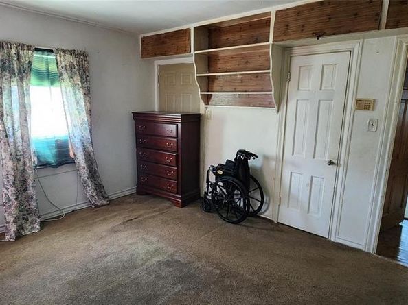 5049 N Hampshire Boulevard , Fort Worth Texas 76103