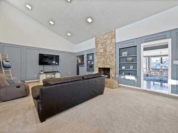 5707  Overridge Drive , Arlington Texas 76017