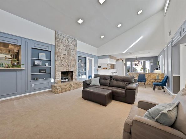 5707  Overridge Drive , Arlington Texas 76017