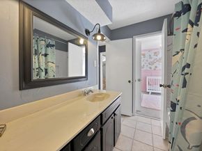 5707  Overridge Drive , Arlington Texas 76017