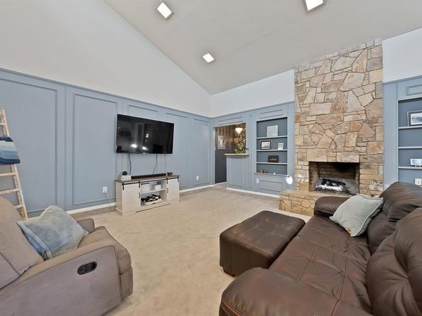 5707  Overridge Drive , Arlington Texas 76017