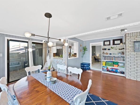 5707  Overridge Drive , Arlington Texas 76017