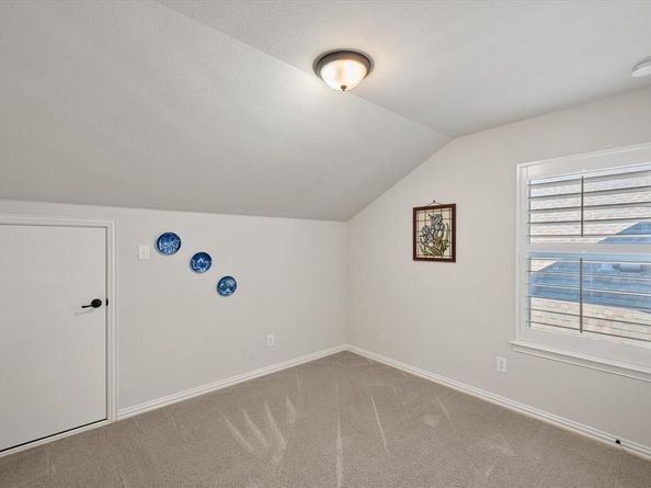 2415  Mesa Glen Drive , Arlington Texas 76001