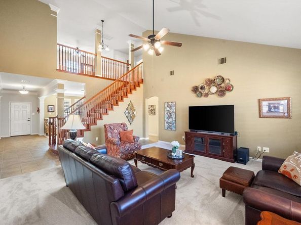 2415  Mesa Glen Drive , Arlington Texas 76001