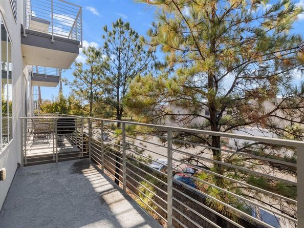 4545  Bowser Avenue  204, Dallas Texas 75219