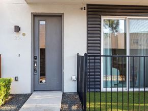 4545  Bowser Avenue  204, Dallas Texas 75219