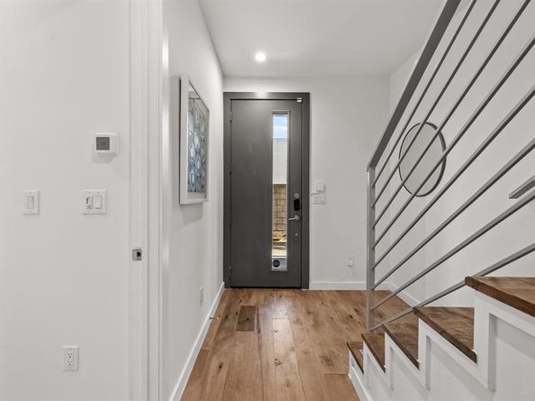 4545  Bowser Avenue  204, Dallas Texas 75219