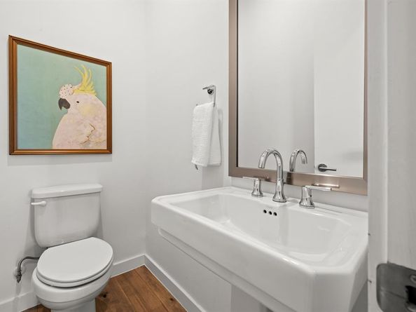 4545  Bowser Avenue  204, Dallas Texas 75219