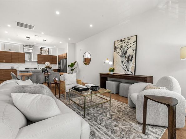 4545  Bowser Avenue  204, Dallas Texas 75219