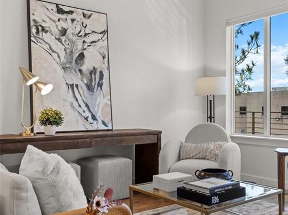 4545  Bowser Avenue  204, Dallas Texas 75219