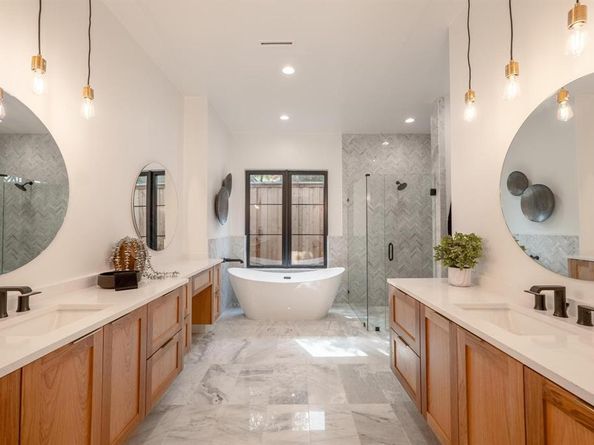 6988  Bob O Link Drive , Dallas Texas 75214