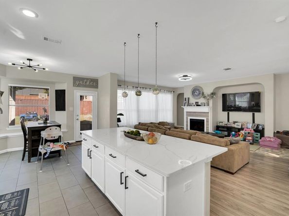 1335  Ridgeview Drive , Cedar Hill Texas 75104