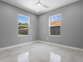 526 SE 11th  , Grand Prairie Texas 75051