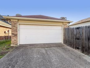 1813  Frosted Hill Drive , Carrollton Texas 75010