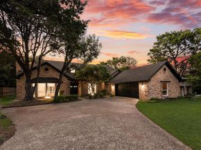811  Cobblestone Court , Cedar Hill Texas 75104