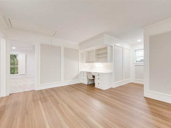 811  Cobblestone Court , Cedar Hill Texas 75104