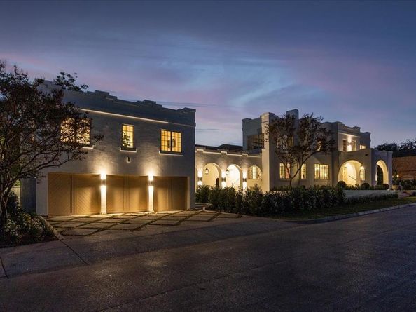 4259  Crestline Road , Fort Worth Texas 76107