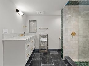 4259  Crestline Road , Fort Worth Texas 76107