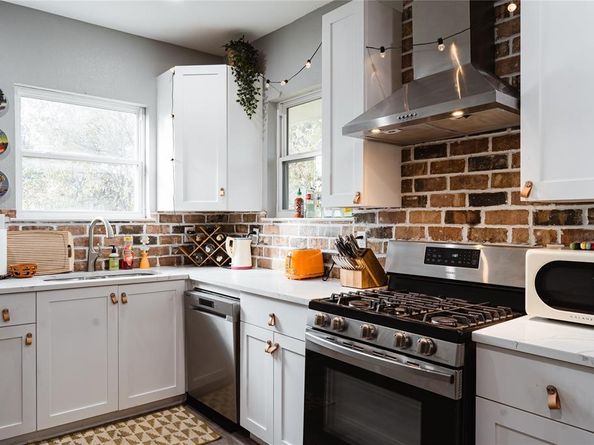 3758  Wayside Avenue , Fort Worth Texas 76110