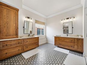 2002  Brianna Lane , Arlington Texas 76001