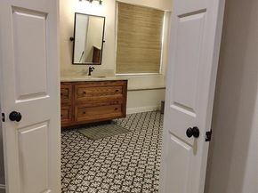 2002  Brianna Lane , Arlington Texas 76001