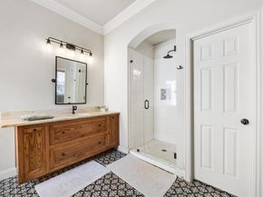 2002  Brianna Lane , Arlington Texas 76001