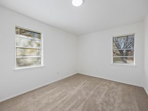 3827  Vineyard Drive , Dallas Texas 75212