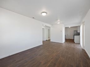 3827  Vineyard Drive , Dallas Texas 75212