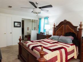 943  Maplecrest Drive , Lancaster Texas 75146