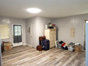 943  Maplecrest Drive , Lancaster Texas 75146