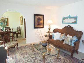 943  Maplecrest Drive , Lancaster Texas 75146