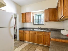 3743  Meadow Street , Dallas Texas 75215