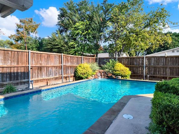1501  Hayfield Drive , Plano Texas 75023