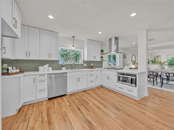 4408  Hildring Drive E