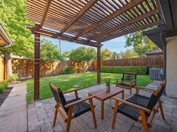 7837  El Pastel Drive , Dallas Texas 75248