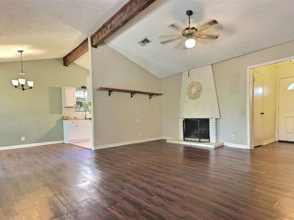 2314  Leslie Street , Denton Texas 76205