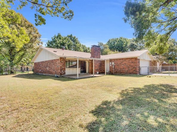 4622  Chalk Court , Grand Prairie Texas 75052