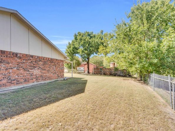 4622  Chalk Court , Grand Prairie Texas 75052